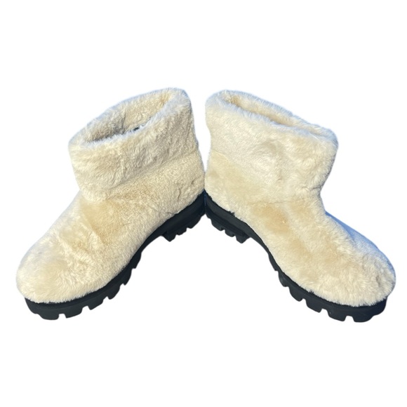 Kate Spade Puffed Faux Fur Pull-on-Boots Size 6 - Picture 3 of 9